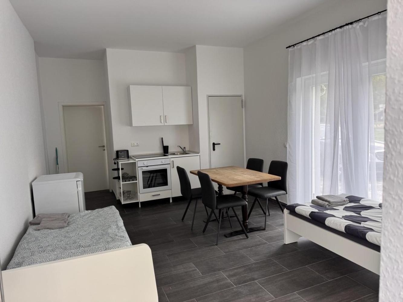 Cozy Apartment In Leverkusen Exterior photo