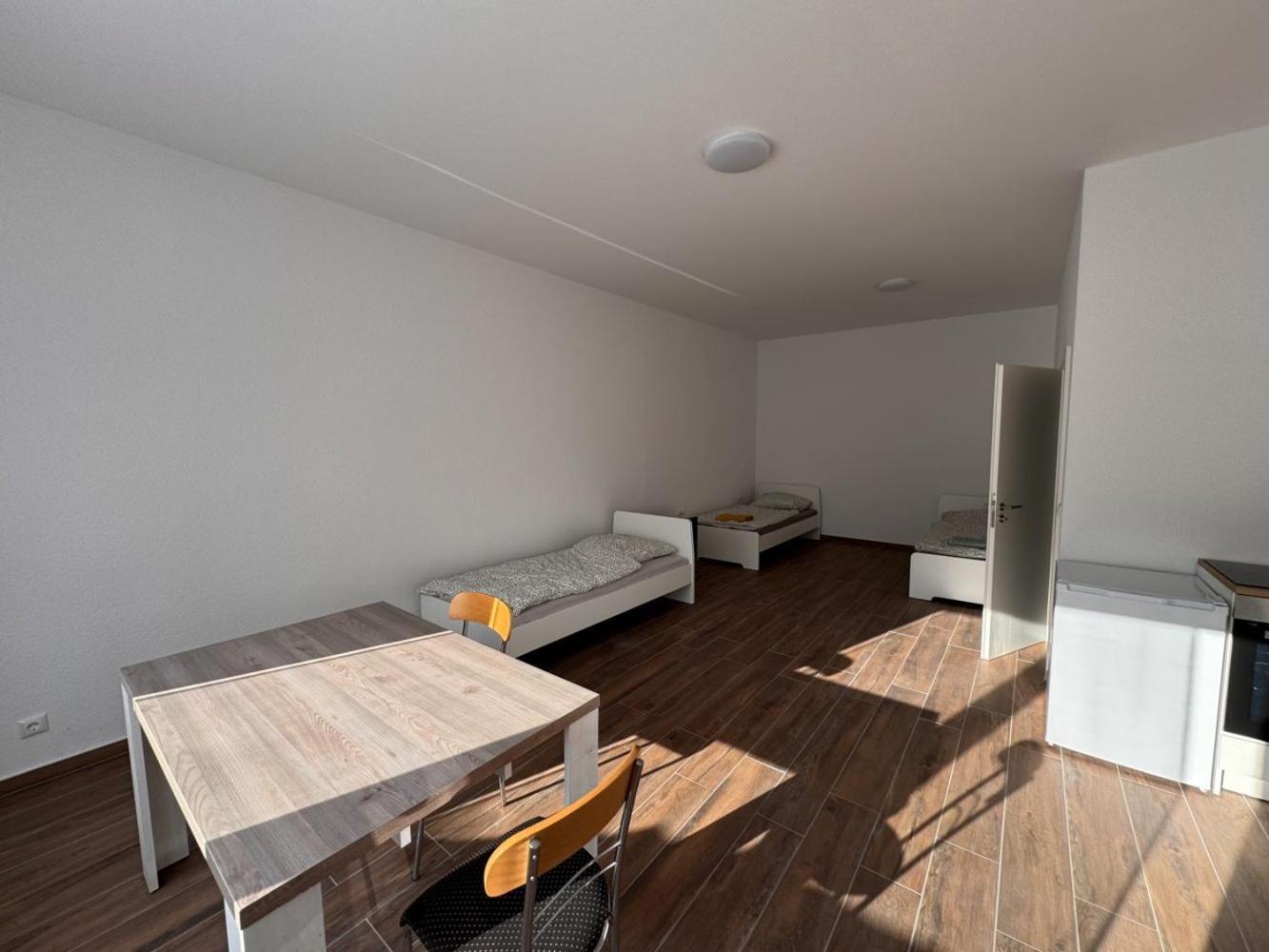 Cozy Apartment In Leverkusen Exterior photo